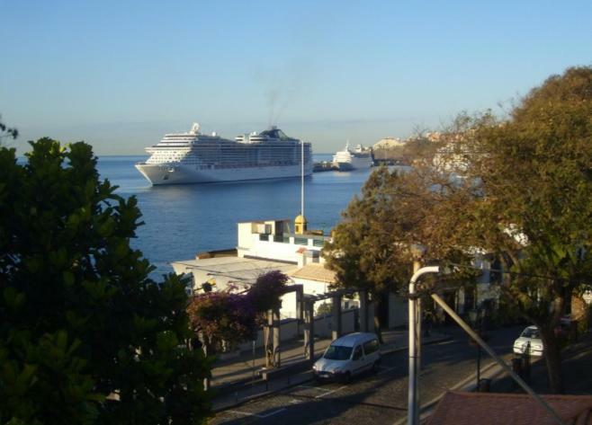 Old Town Penthouse - Barreirinha Apartment Funchal  Ngoại thất bức ảnh